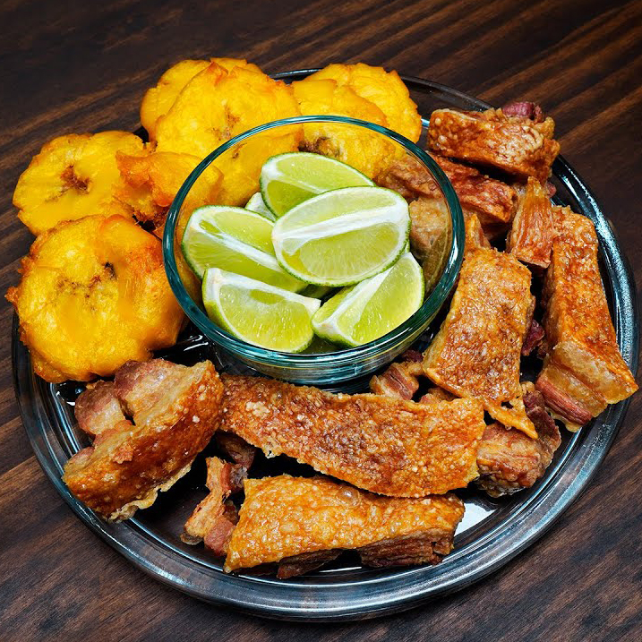  Chicharrón y Tostones 