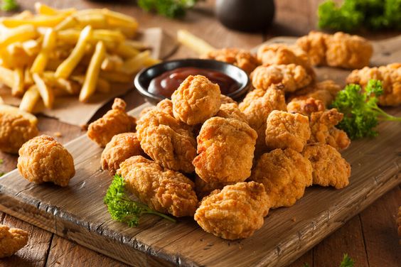  Nuggets y Patatas 